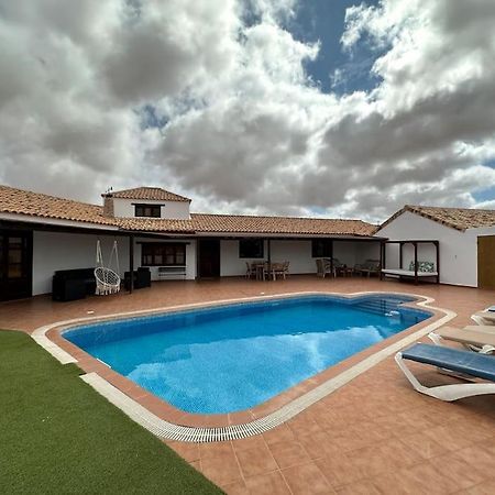 Villa With Pool In The Centre Of Fuerteventura Antigua  Buitenkant foto